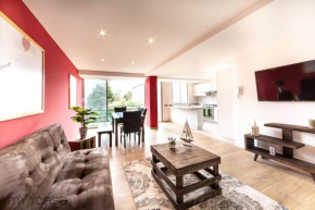 Nadal 303 · Brand New Park View Designer Apartment